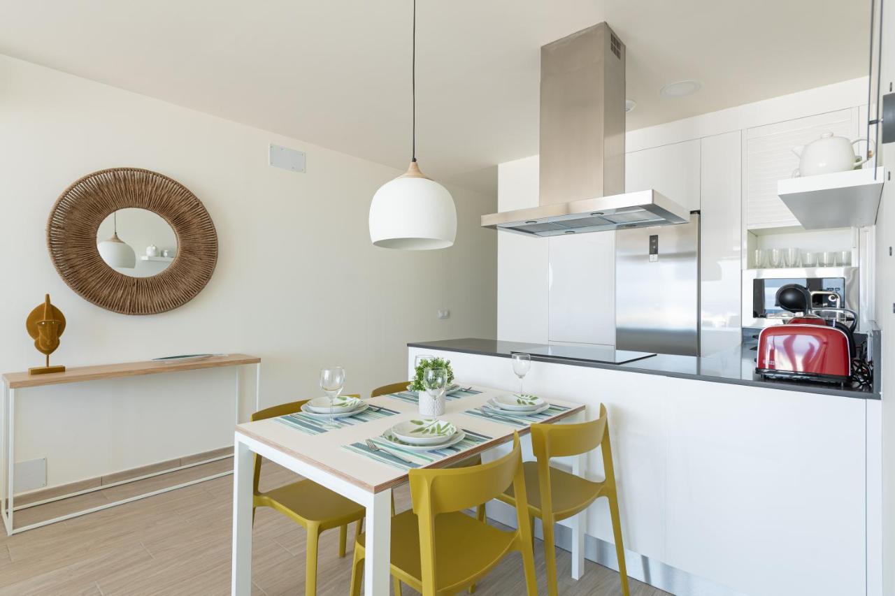 Elegant Living With Great Views Of Las Canteras Beach Las Palmas de Gran Canária Exterior foto